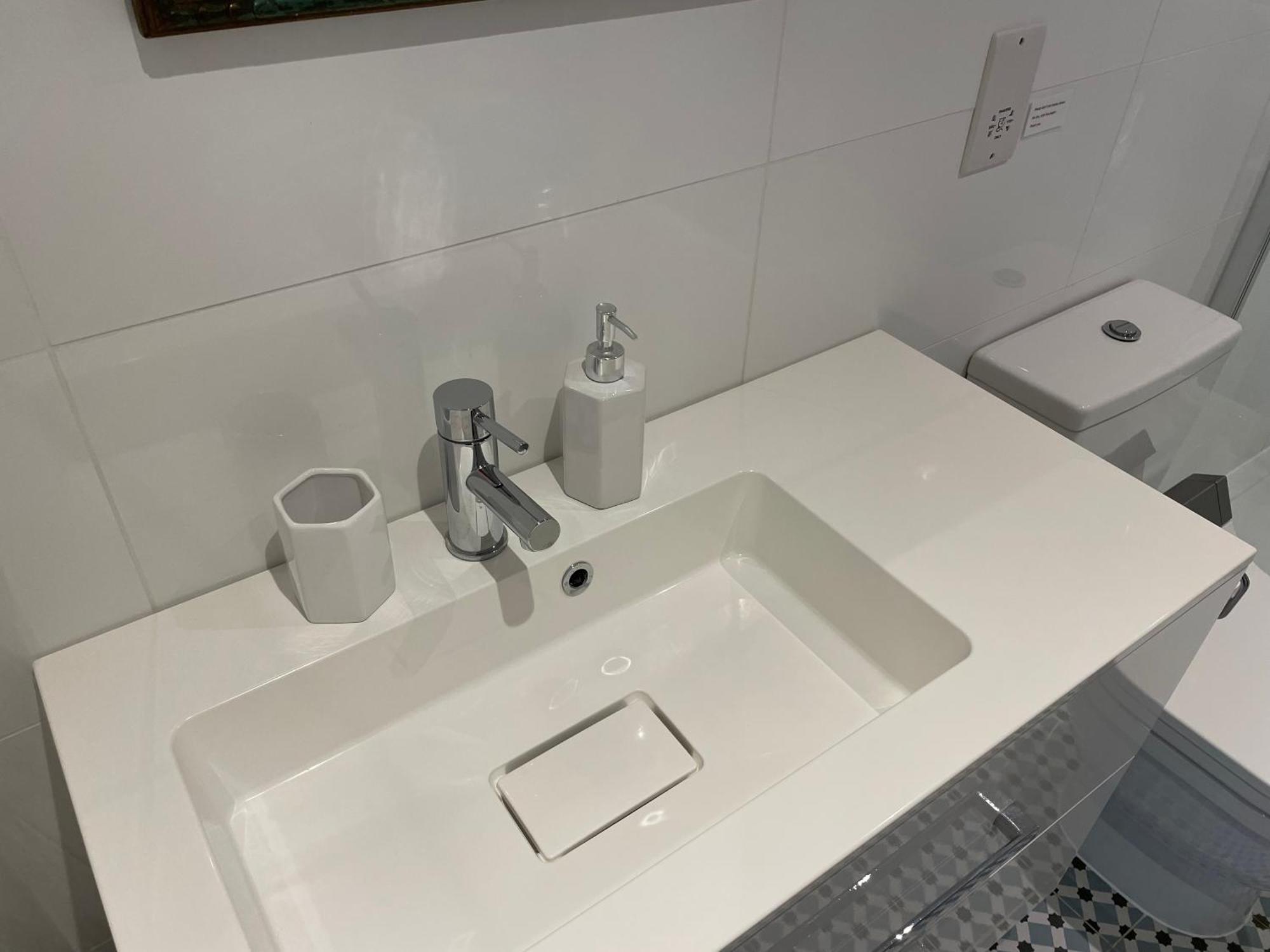 Garden Hideaway, Self-Contained, Edge Of Bath Apartment Bagian luar foto